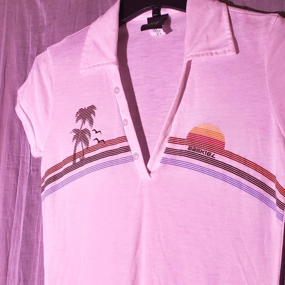 Y2K Retro Ezekiel Surfer Girl Shirt - Picture 2 of 4